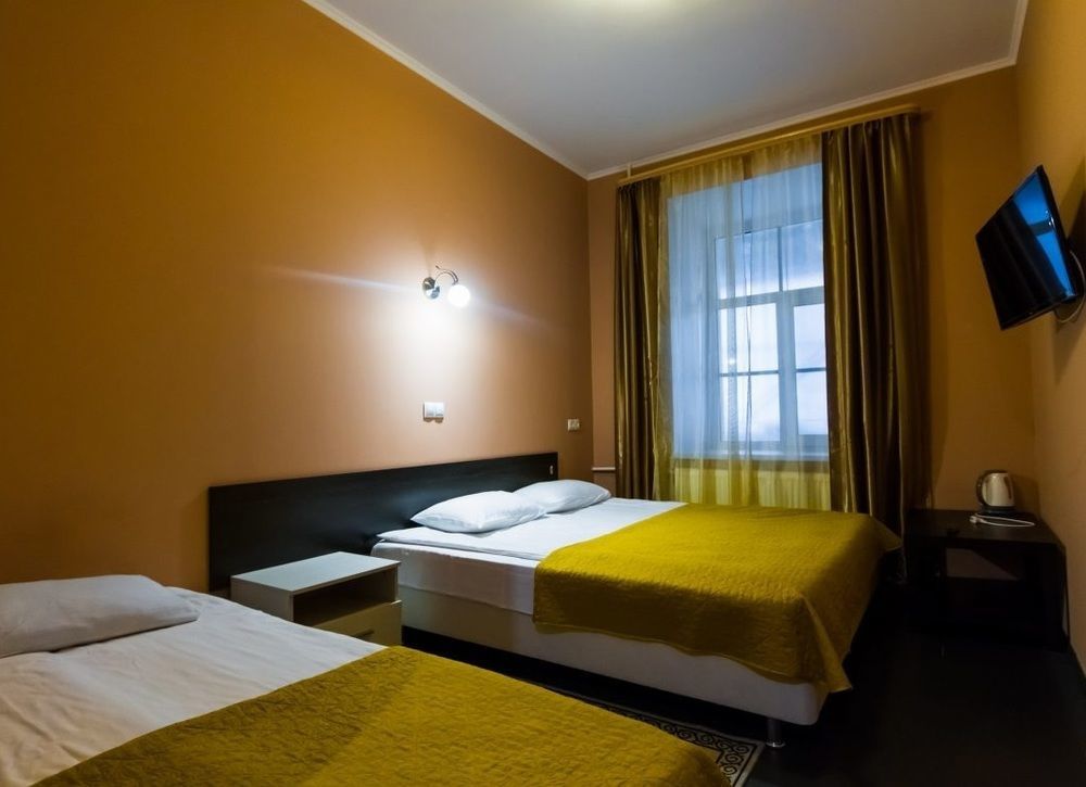 Yellow Hotel Szentpétervár Kültér fotó